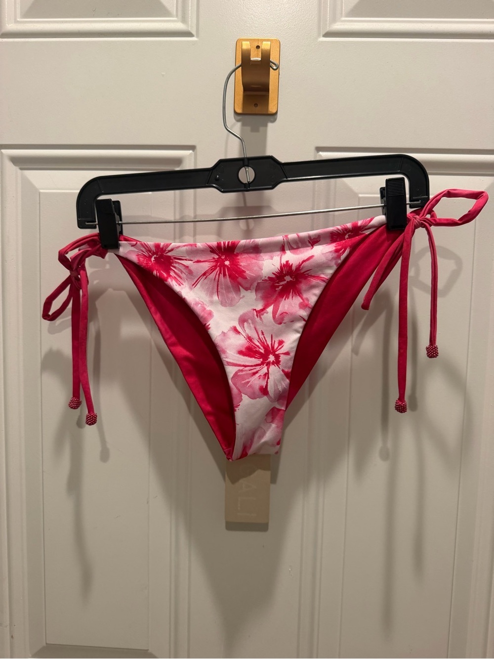 Sigal women’s bikini bottom sz L